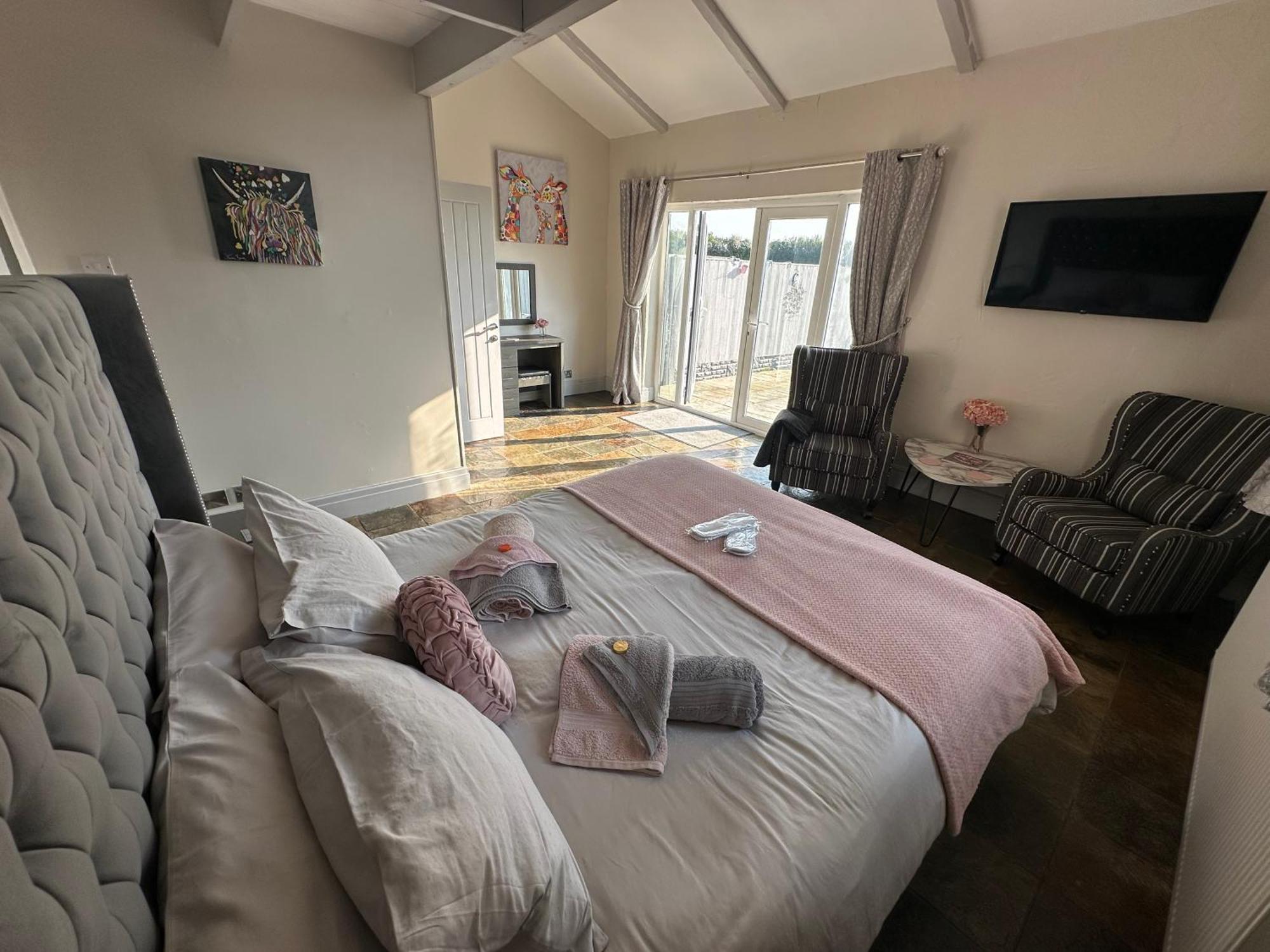 Dwylig Isa Holiday Cottages Rhuddlan Habitación foto